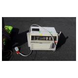 Haier Air Conditioner, missing the slider covers