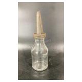 Hazel Atlas quart oil bottle with pour