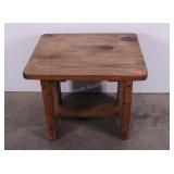 Solid little pine wood table, 23 x 20 x 19