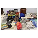 Mixed group, Thanksgiving tablecloths, photo