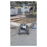 Murray Pushmower, 6hp Briggs Engine, self