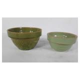 Two Pottery mixing bowls 6 and 5 inches