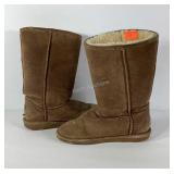 Bear Paw boots, size 8, gently worn