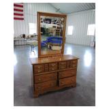 Dresser with mirror, 46x17x31, drawers off track