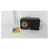 GE clock radio and alarm clock, model 514, powers