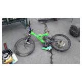 Bike, Needs Seat Replaced as it broke off.