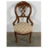 Hip chair, carved back