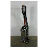 Shark Duo bagless vacuum, works