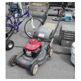 Honda Pushmower with bag catch, 217 model,