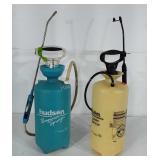 2 Garden Sprayers, 2 gallon each