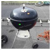 Weber Kettle type Charcoal Grill, used yet still
