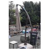 Cantilever Outdoor Umbrella.