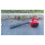Homelite gas powered blower model 26b