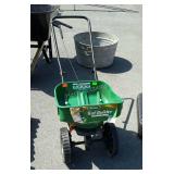 Scotts Turf Builder edgeguard spreader