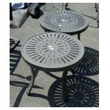 2 patio end tables