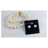 Freshwater pearl bracelet 7" and earrings 9-10mm