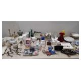 Decor group, decorated plates, candleholders,