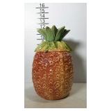 McCoy cookie jar, complete with lid. Shaped as a