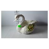 Capodimonte swan planter, no chips