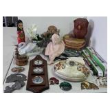 Home decor group, bud vases with hangers, wicker