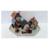 2 Wooden birdhouses, & 2 birdhouse shaped decor