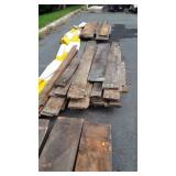 Barn Board Lot, pallet with various size rough