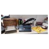 Table lot with rival coffee maker, desktop