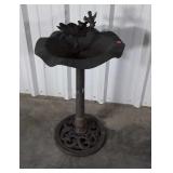 Bird Bath 14" Lilly pad design Bowl. NOTE it