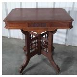Lovely Victorian Accent Lamp Table, fancy