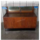 Vintage Store Display Case, full view glass top