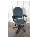Office Desk Chair green fabric seating used yet