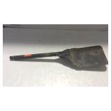 Coal / ash shovel