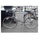 Nishiki road bike, will need air in tires