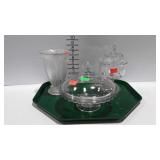 Glass - Footed covered 7-1/2" bowl, frosted glass