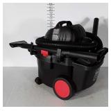 Shop Vac. 4 gallon 5.5hp, portable type with