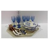 English blue & white covered casserole dish by