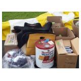 Skid lot, includes books, home decor items,