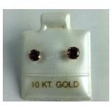 10 karat yellow gold Garnet earrings