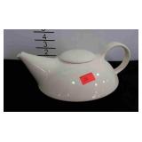 Teapot, Claudia Shuride pottery teapot
