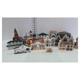 18-pcs The Cats Meow wooden village houses &