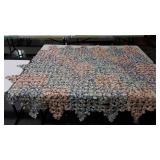 Vintage yoyo quilt, scalloped edges, complete but