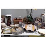 Home decor Group lot, includes plates, pictures