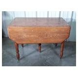Oak 5 legged Drop leaf Table. Angled corners,