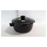 Emile Henry ceramic stovetop stewpot / dutch oven,
