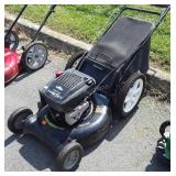 Poulan 21" cut push mower, does run