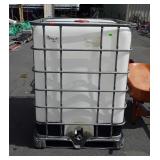 300 gallon poly water tank