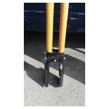 Post hole diggers, seller code Yi