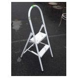 Folding kitchen step ladder