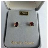 14kt gold garnet earrings