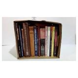 Box of books - price guides / reference, older